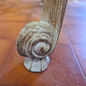 pieds de table sculpté main dit escargot
